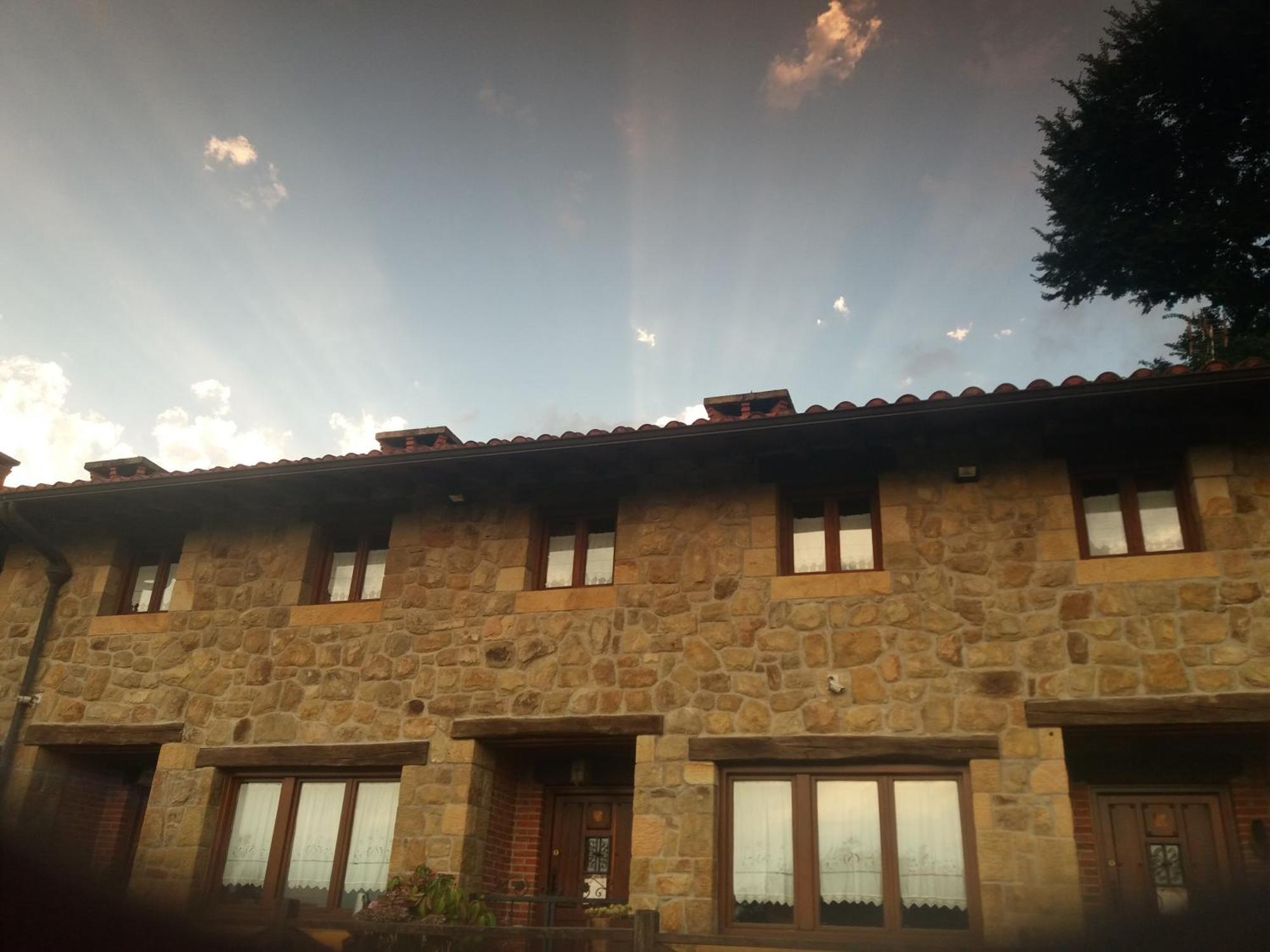 Pensjonat Fuente De Gueelo San Bartolomé de Meruelo Zewnętrze zdjęcie