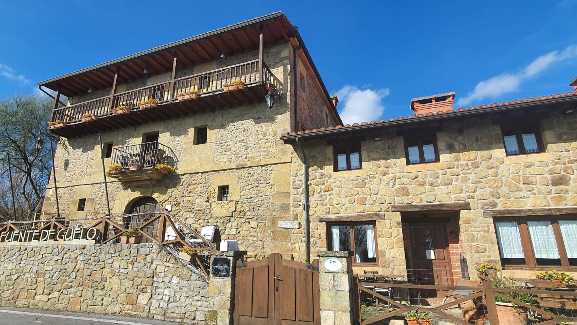Pensjonat Fuente De Gueelo San Bartolomé de Meruelo Zewnętrze zdjęcie